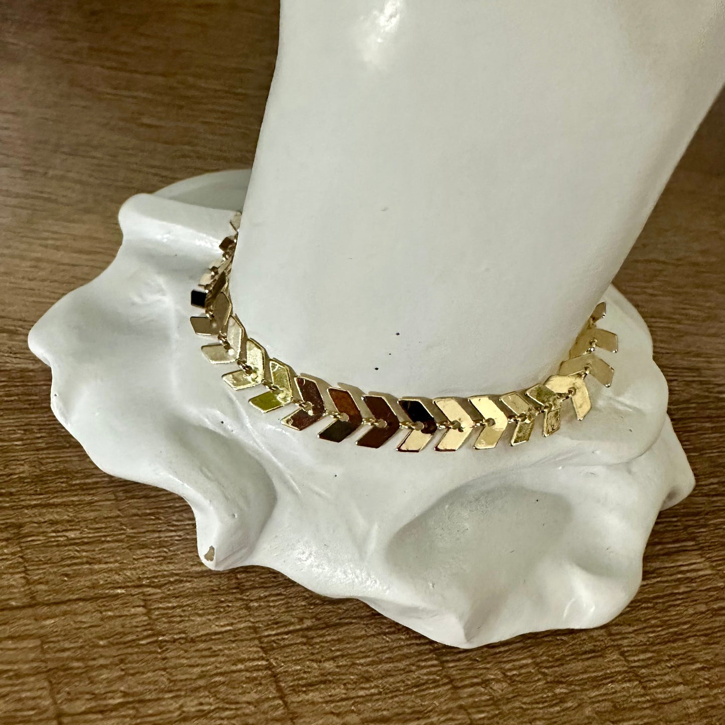 Chevron Chain Bracelet | Gold Filled Collection by Bella Adornia