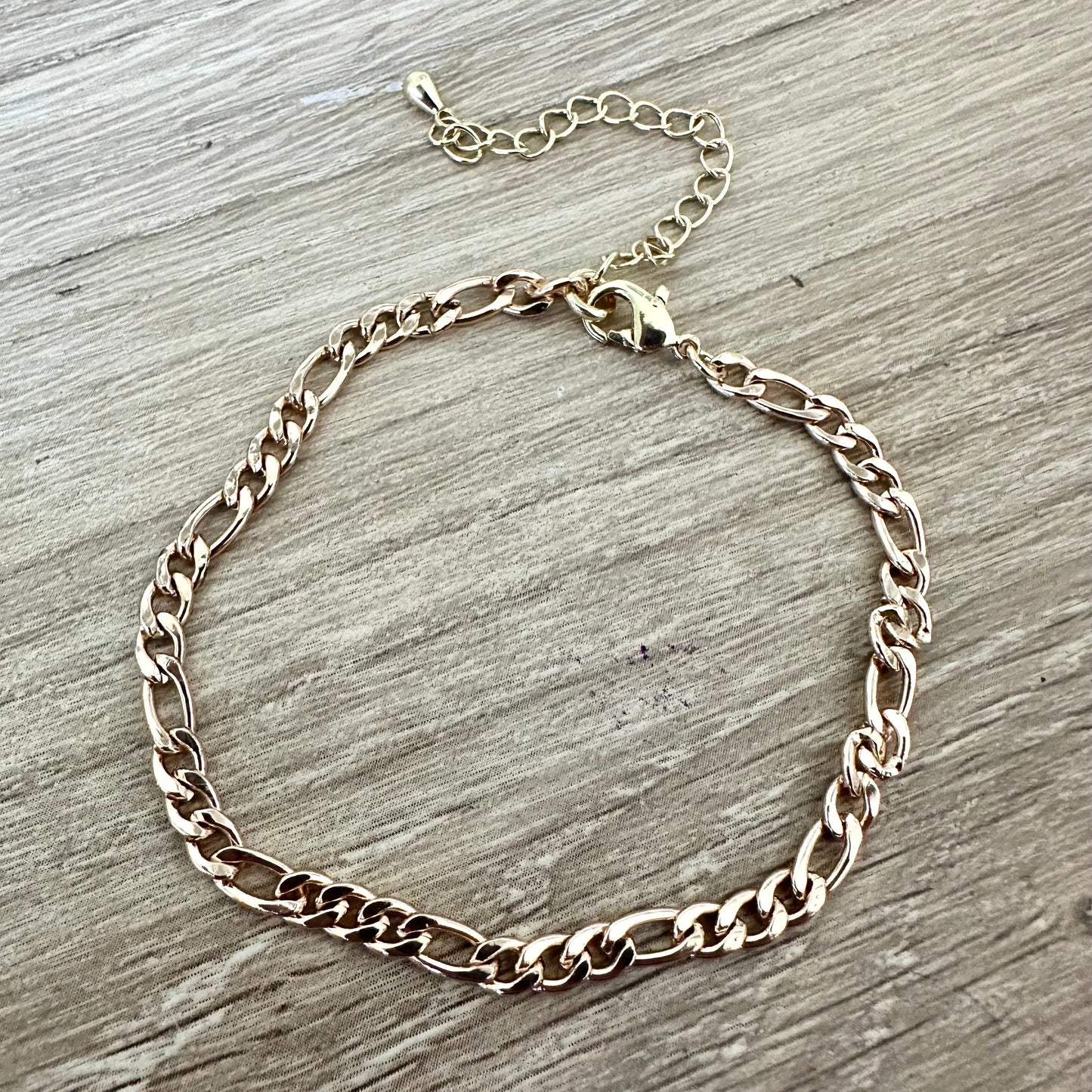 Figaro Chain Bracelet | Gold Filled Collection by Bella Adornia