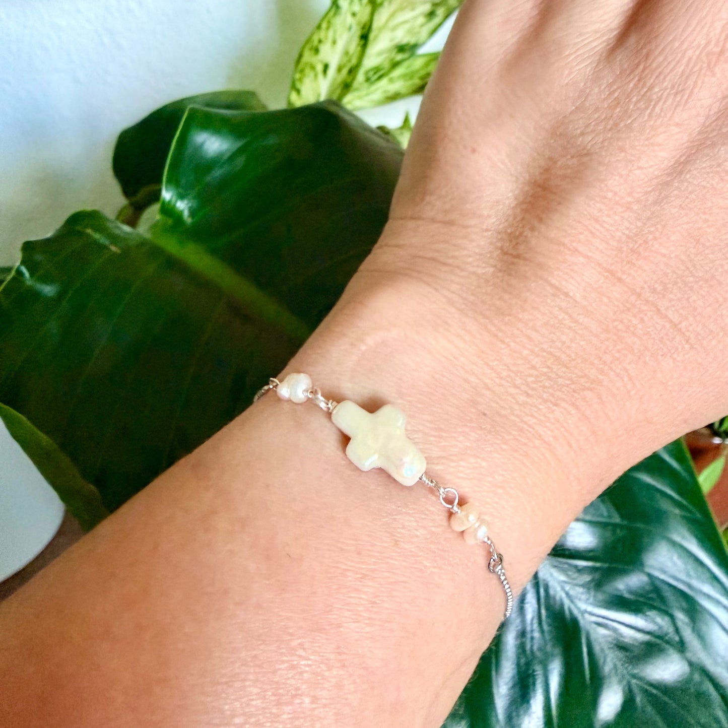 Cross Freshwater Pearl Bracelet | Stainless Steel Collection