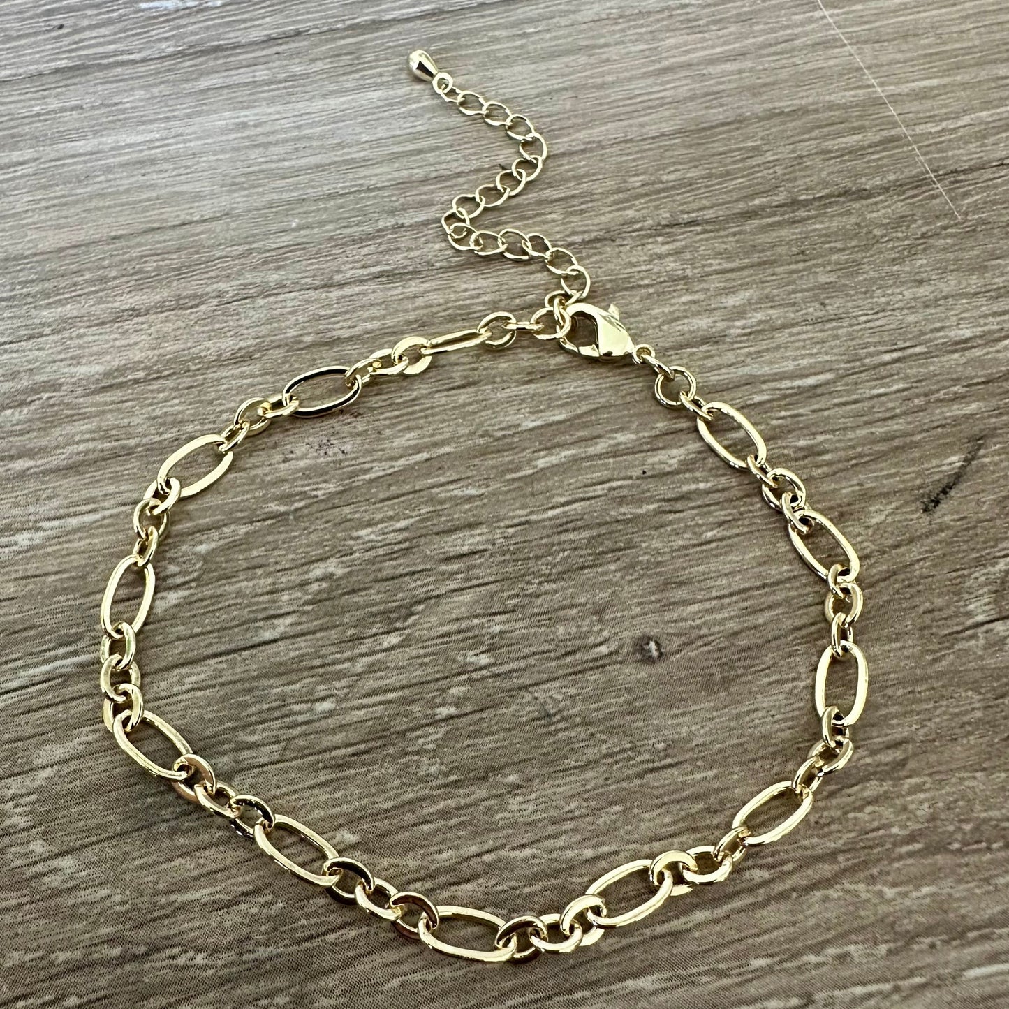 Oval Chain Bracelet | Gold Filled Collection by Bella Adornia