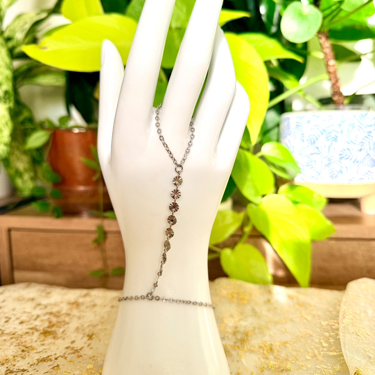 Sunburst Satellite Hand Chain | Stainless Steel Collection