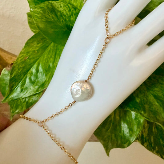 Freshwater Pearl Hand Chain