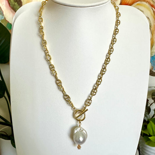 Golden Tide Baroque Necklace | Bella Adornia