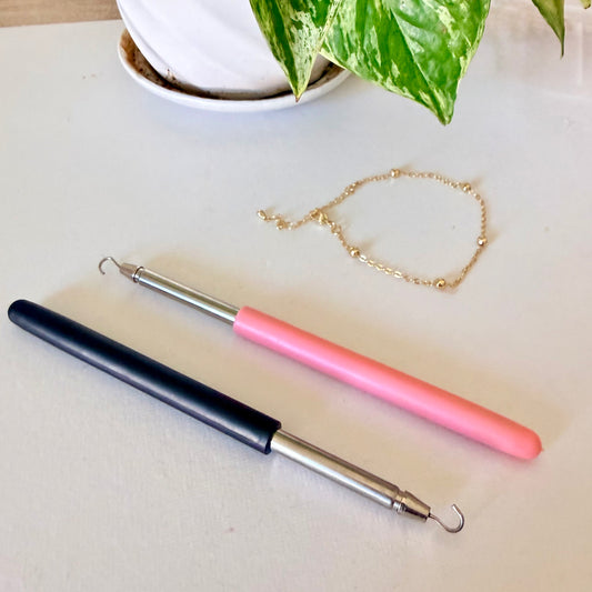 Bracelet Helper Hook