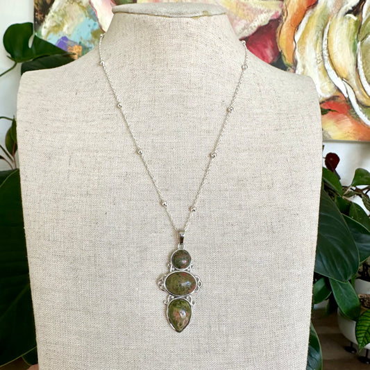 Trinity Gemstone Necklace | Gemstone Collection by Bella Adornia